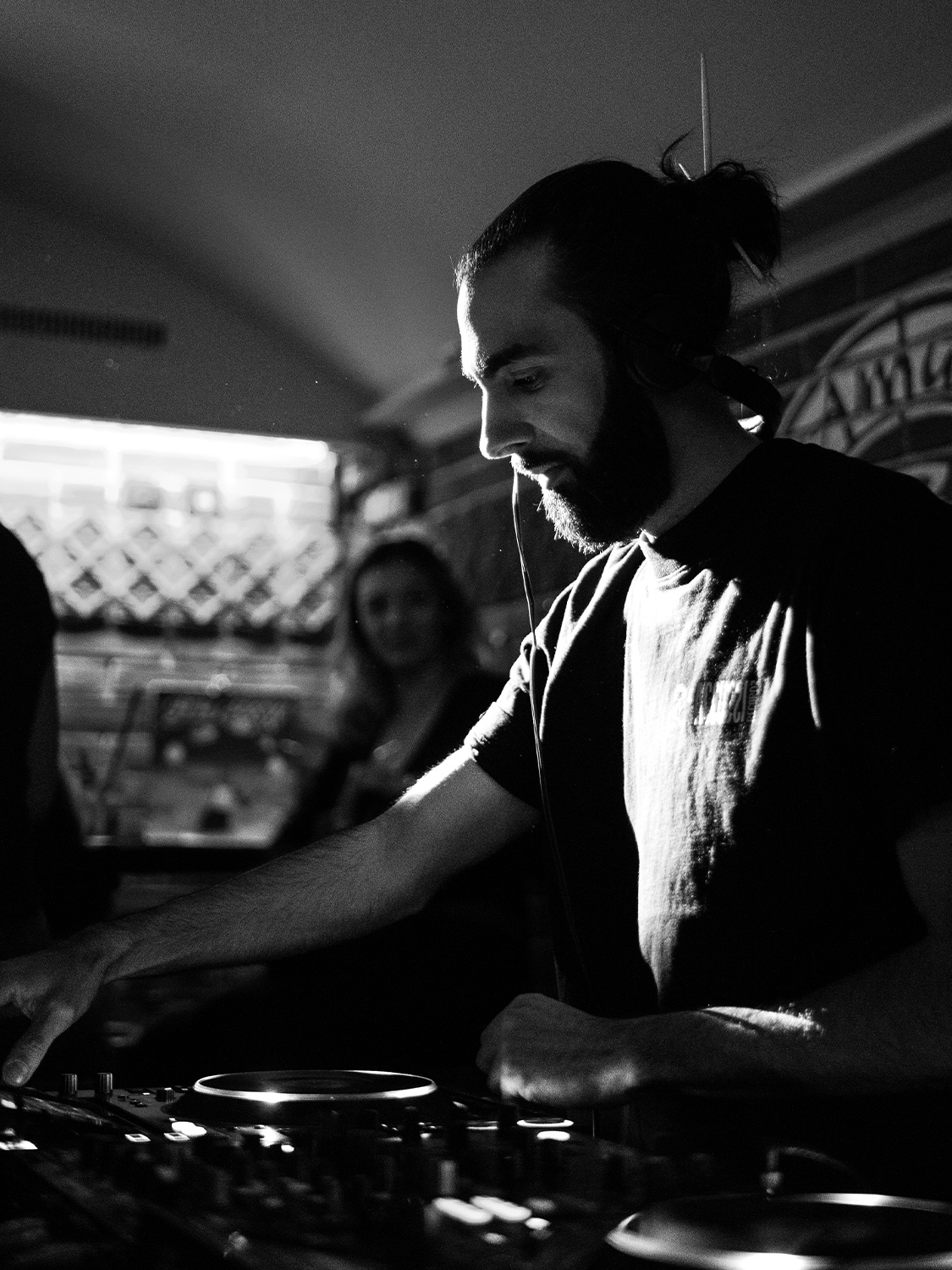 DJ set de Umbe Nalle au Bar Amadeus